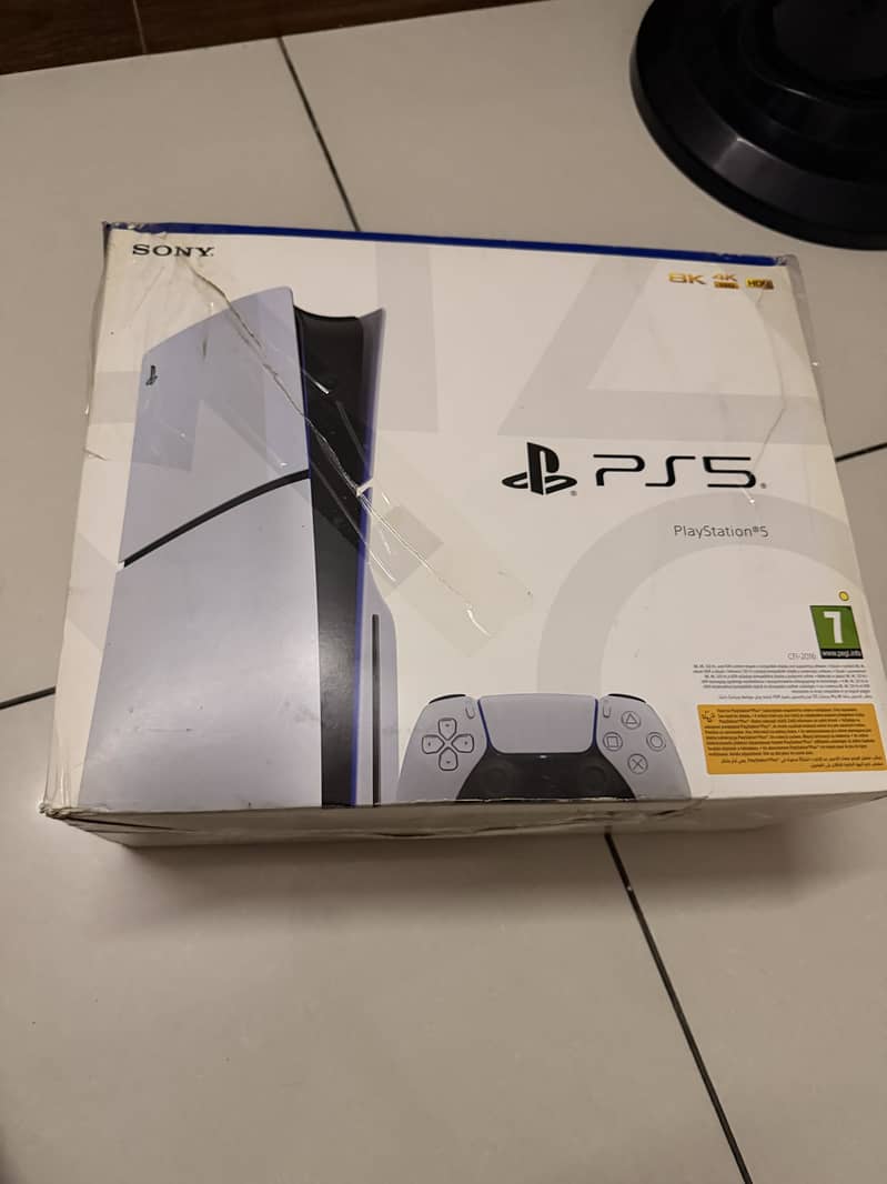 Ps 5 with 1 controller 3