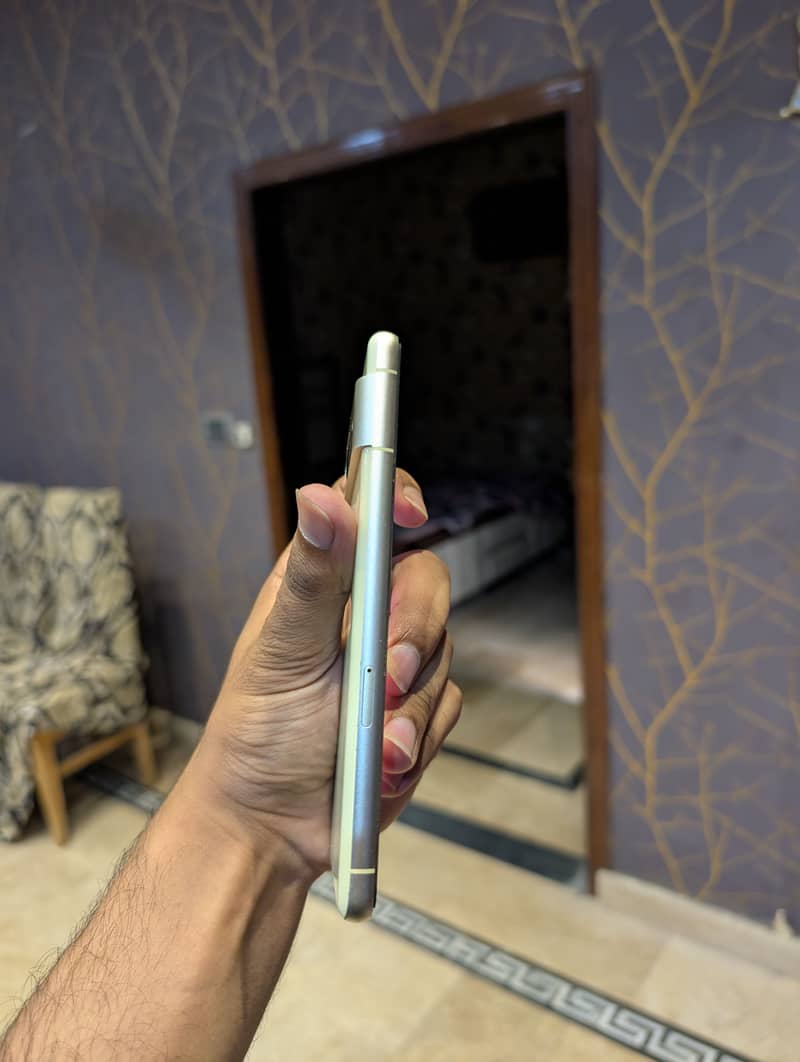 Google Pixel 7 3