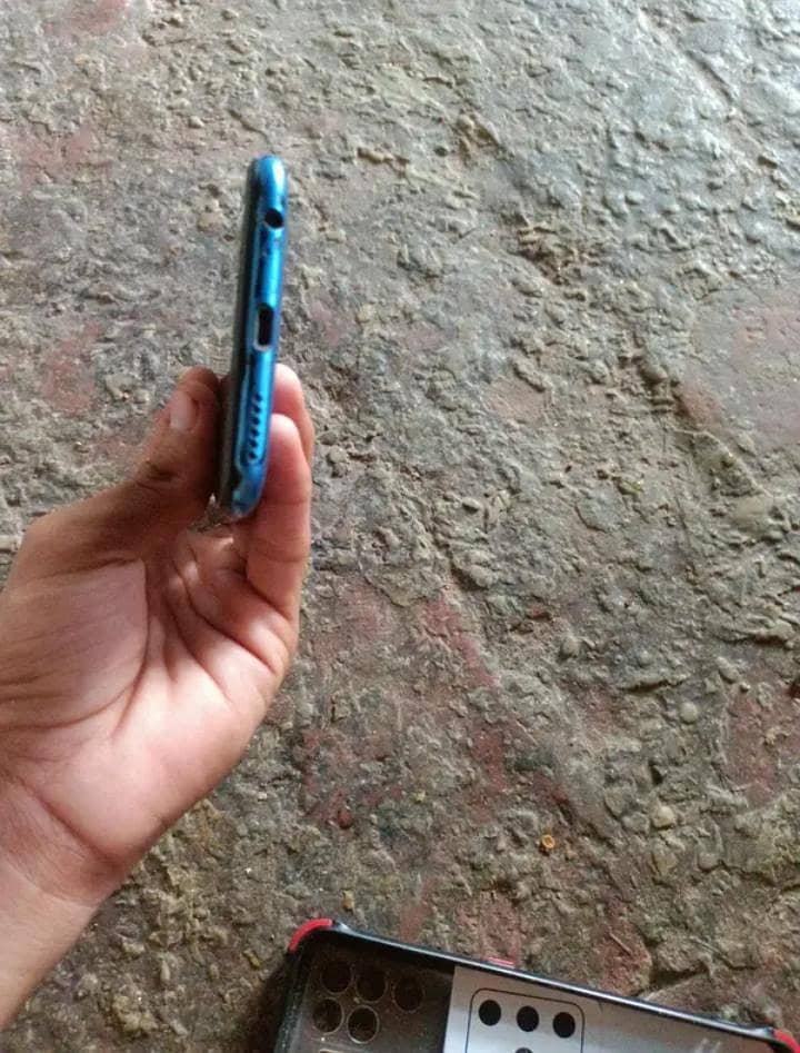 Tecno Spark 4 3