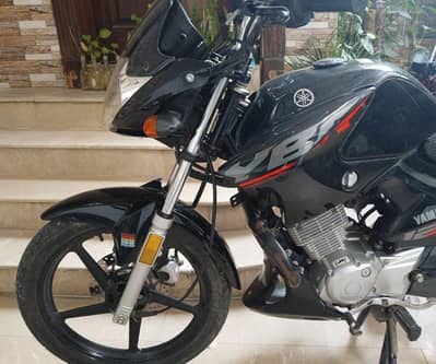 YAMAHA YBR 125 YBR125 YB125R 2025/26 fix price 03017763735 03048779805