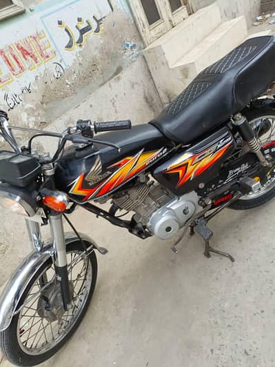 Honda 125 Model 2021 Good Condition Home use
