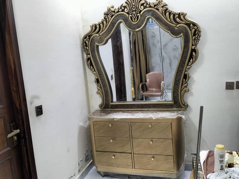 king bed 1