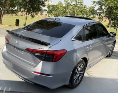 Honda Civic Oriel 2024
