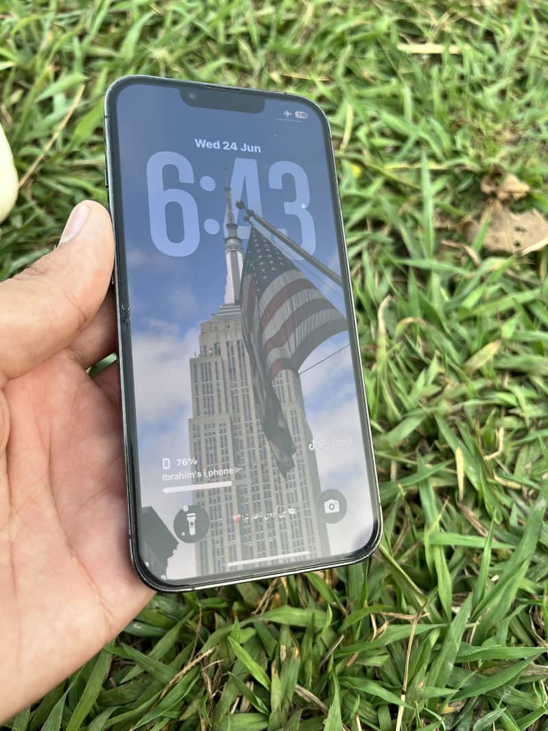 iPhone 13 pro 1