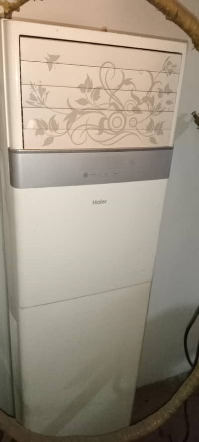 haire cabnet AC 10 by 10 condition  no open no repair