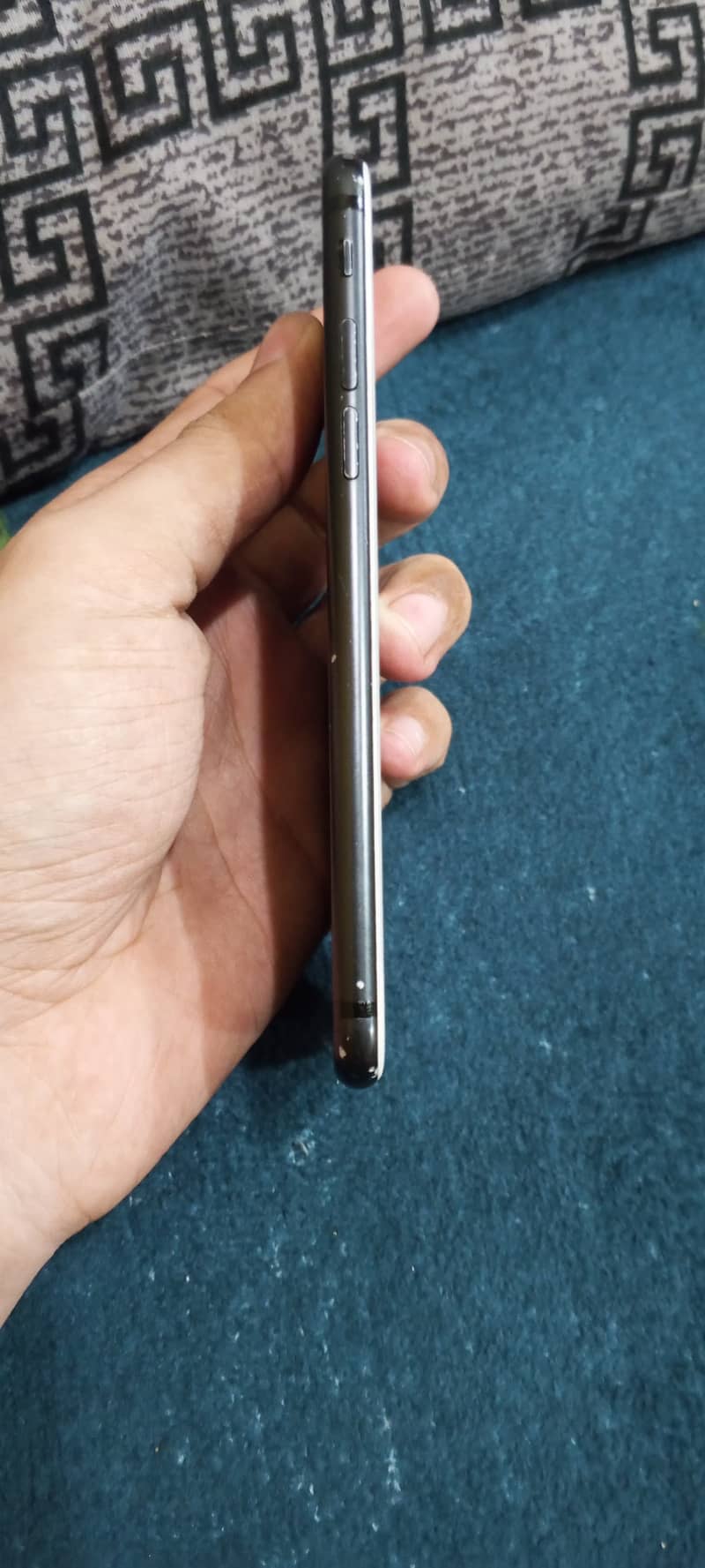 Apple iPhone 7 5