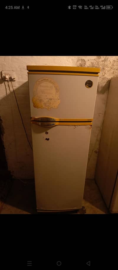 Dowlance Fridge