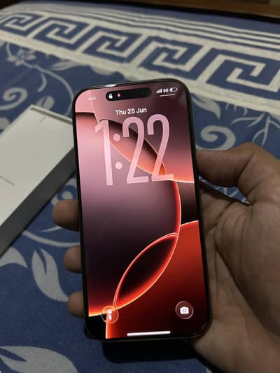Apple iPhone 16 Pro