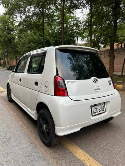 Daihatsu Esse 2007
