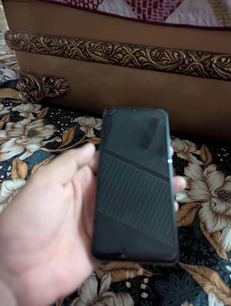 one plus 7T 1