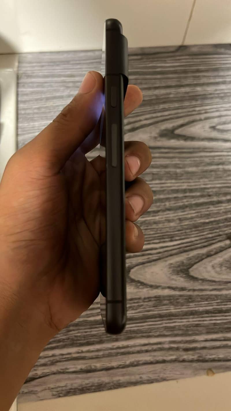 Google Pixel 8 2