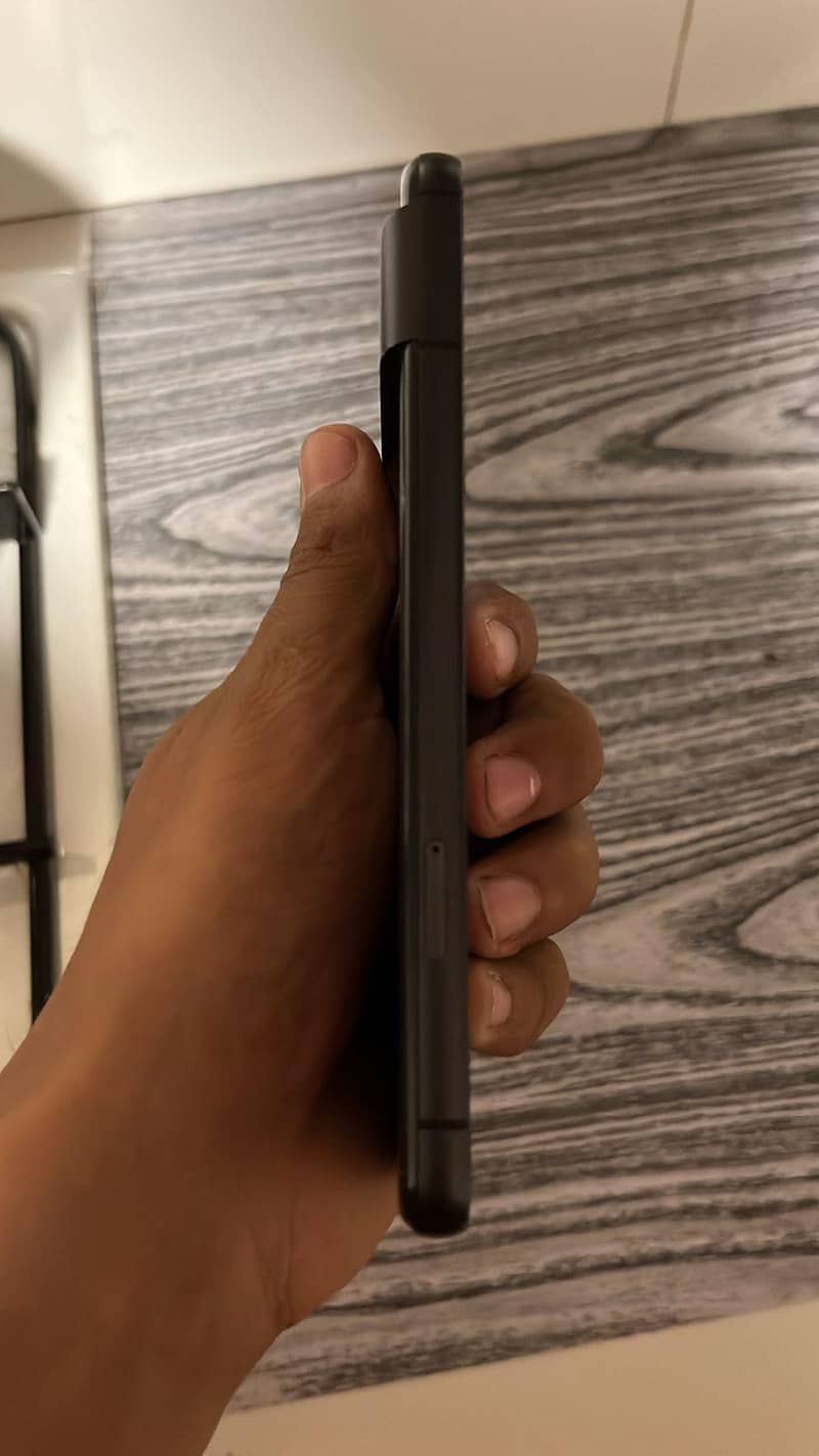 Google Pixel 8 3