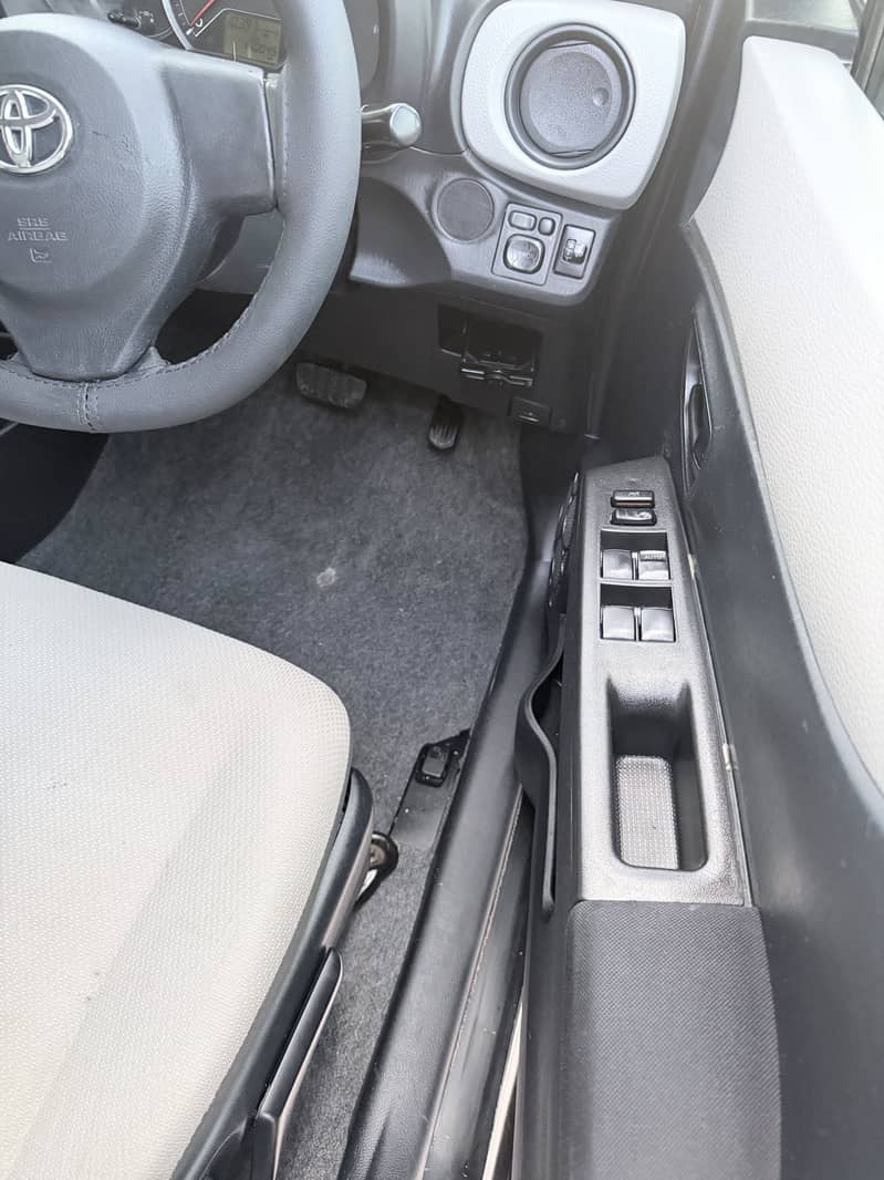 Vitz 2012/15 13