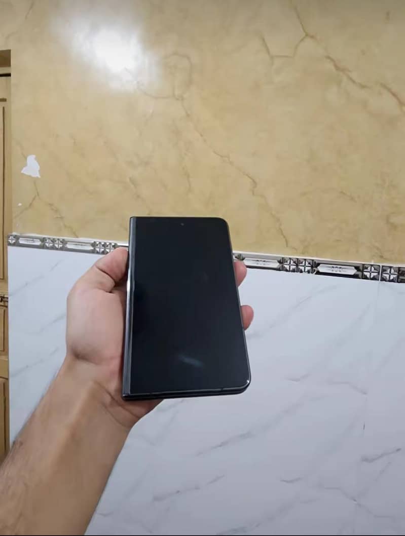 Google Pixel Fold 1