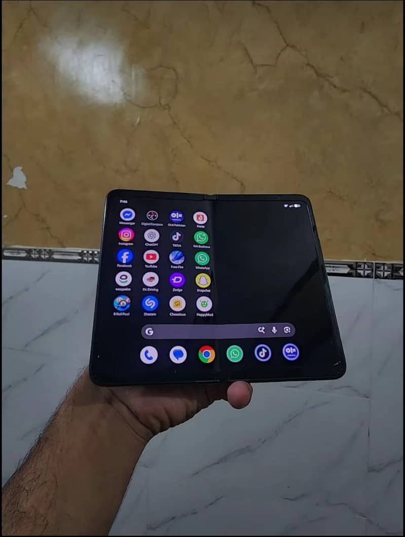 Google Pixel Fold 2