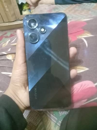 Infinix Hot 30 Play