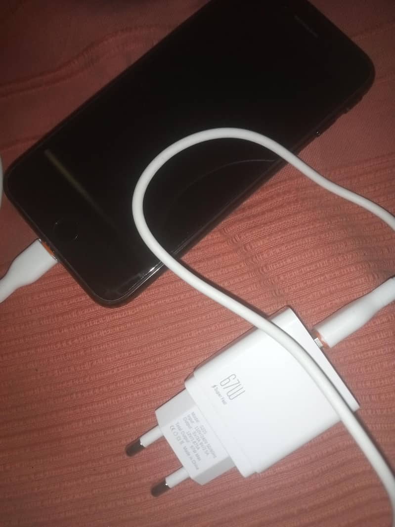 Apple iPhone 7 Plus 6