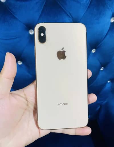 iPhone xs max  64 gb non pta