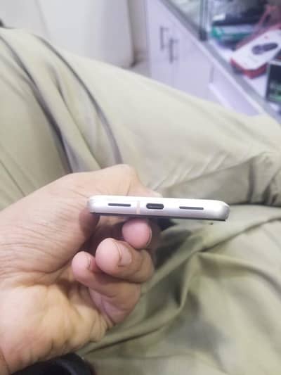 Pixel 8 pta approved