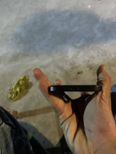 Apple iPhone 15