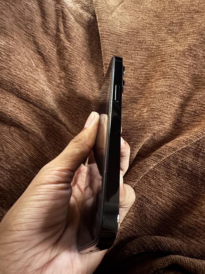 iPhone 14 Pro 3