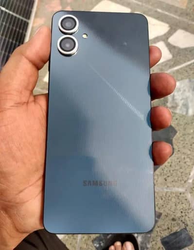 Samsung Mobile A06