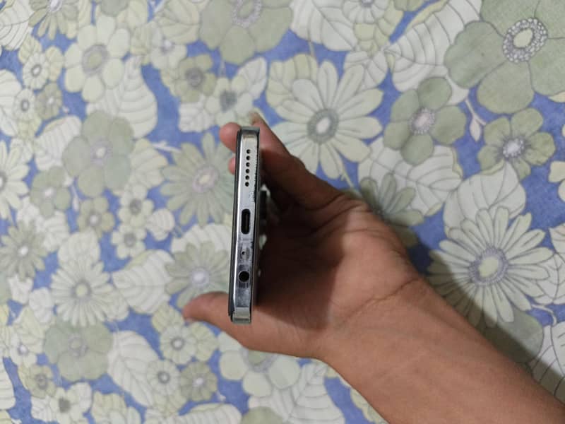 Tecno CAMON 20 2