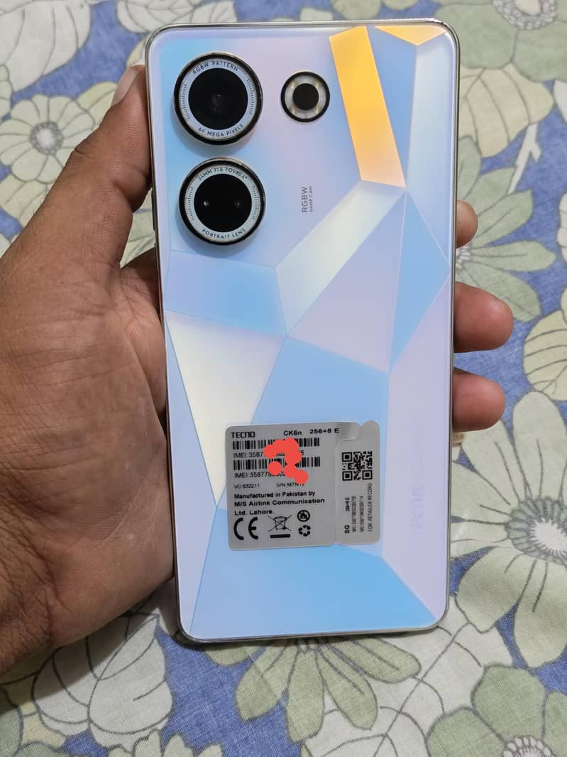 Tecno CAMON 20 7