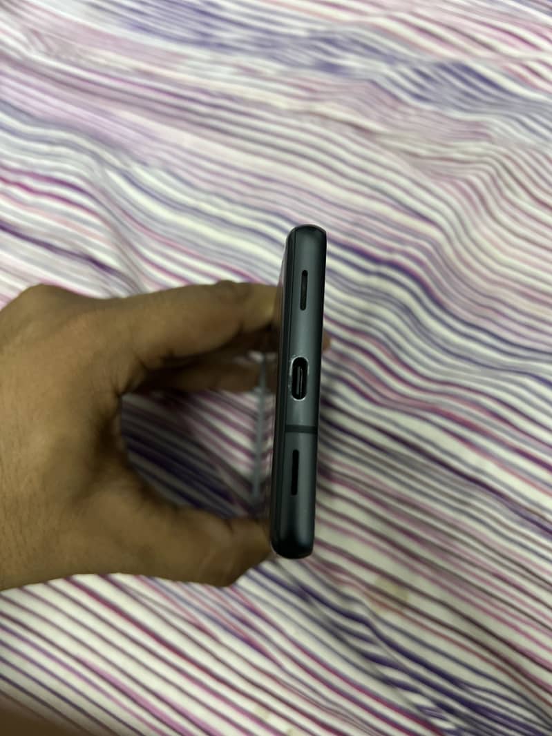 Google Pixel 7a 3