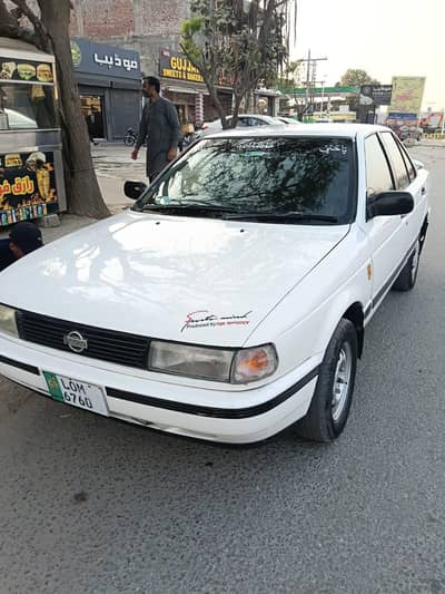 Nissan Sunny 1992