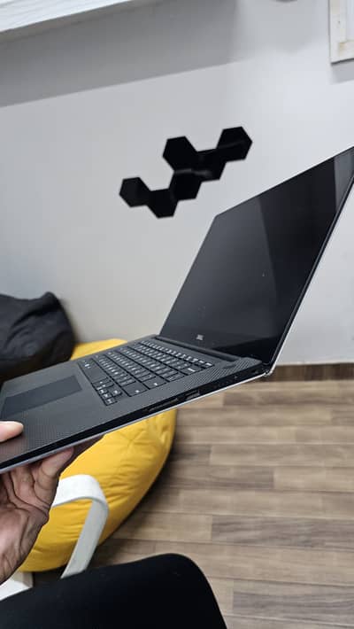 Dell Precision 5540 – i7 9th Gen (9850H) – For Sale