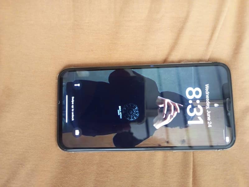 Apple iPhone X 0