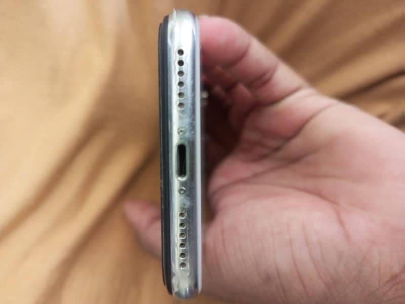 Apple iPhone X 1