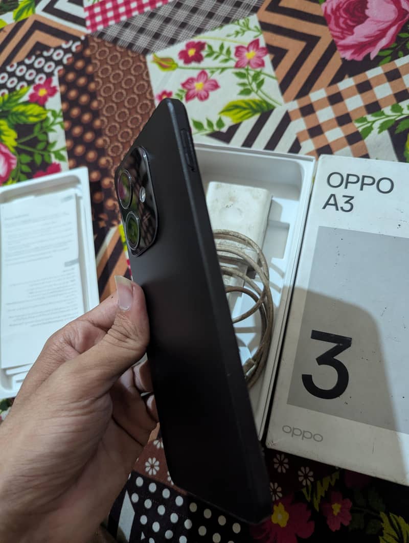 OPPO A3 3