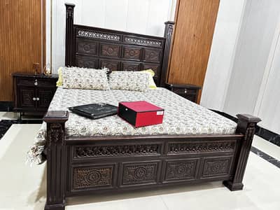 Bed set pure wooden