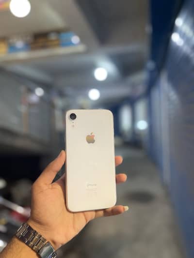 iPhone xr pta
