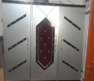 cupboard and dressing