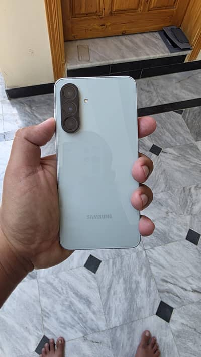 Samsung Mobile A56 (256GB)
