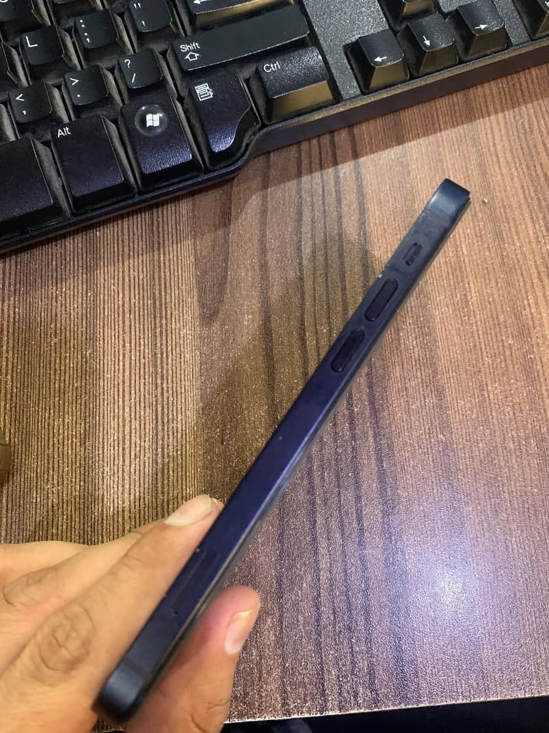 Apple iPhone 12 mini 5