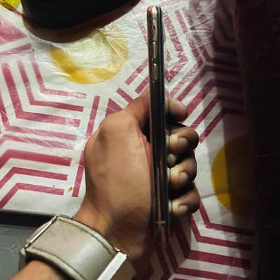 Apple iPhone XS