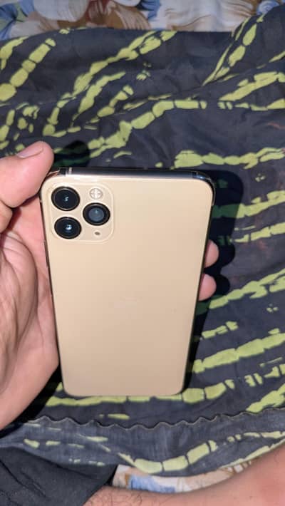 Apple iPhone 11 Pro Max gold color 64 gb  FU