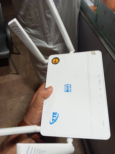 XPON Gpon Epon fiber routers available for local area (03111238080)
