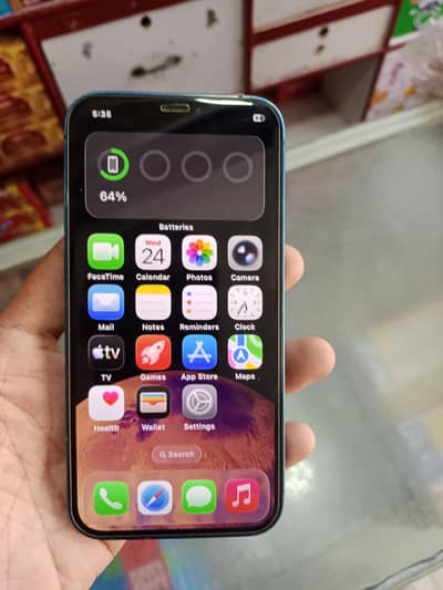 Apple iPhone 12
