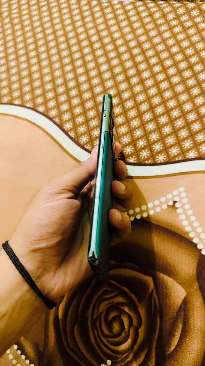 One Plus 10 Pro 3