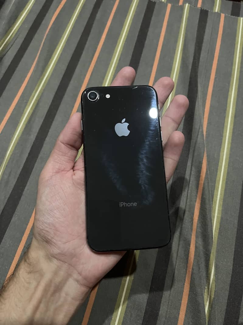 Apple iPhone 8 0