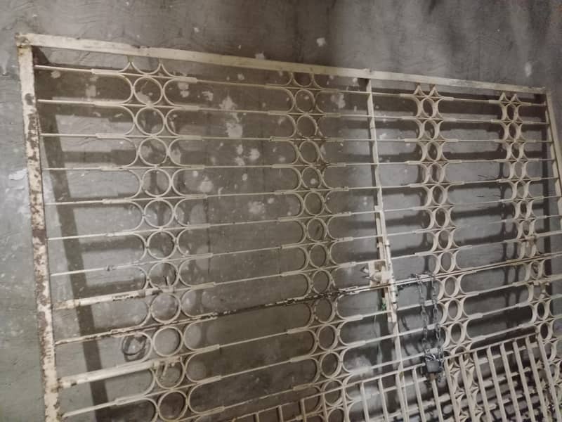 Grill Gate 2