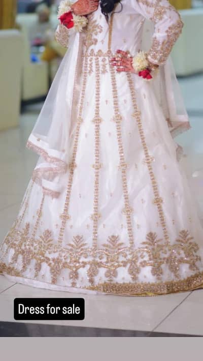 60k Eastern White Gold Bridal Frock Medium 1 time Used