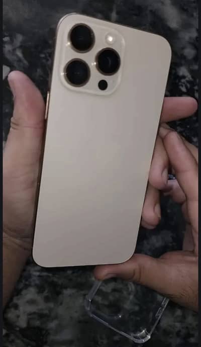 Iphone 16 pro max (HK)