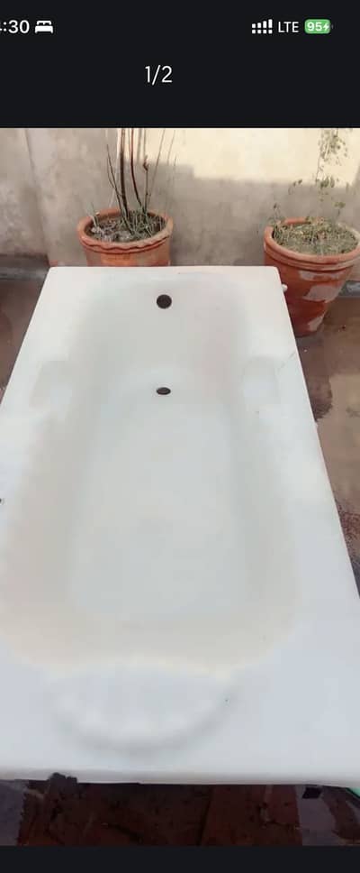 6 Ft Bathtub| Garden Use Bathtub|bath Use Urgent Sale