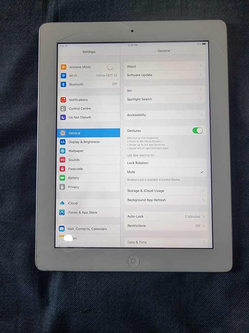 iPad 3rd Generation 64Gb 4